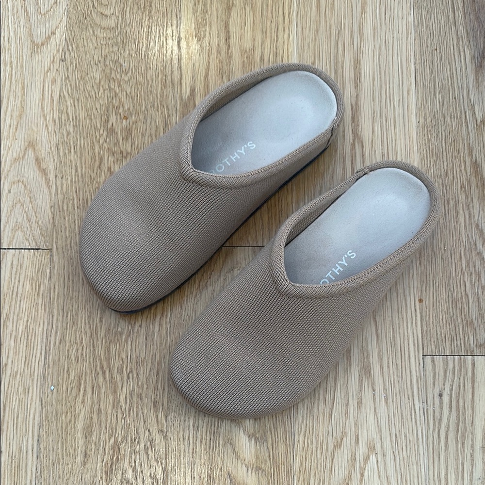 Rothy’s The Casual Clog - Butternut, Women’s Size 7 - Merino Wool